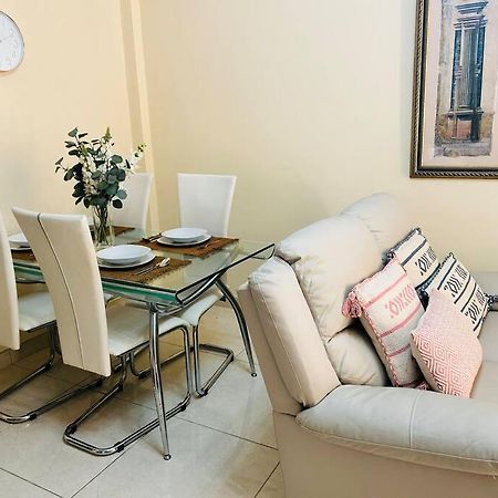 Flat On The Paseo Maritamo! Apartment Estepona Exterior photo